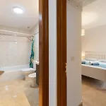 Alonso Apartament *